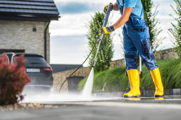 Best Patio and Deck Pressure Washing  in Sacramento, CA